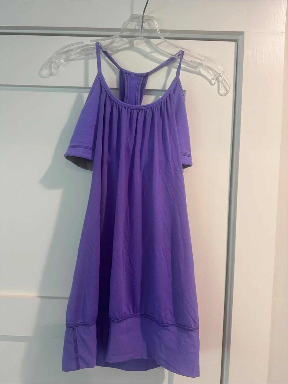 lululemon athletic top with attached sports bra